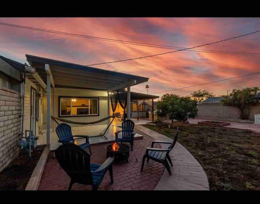 New Tiny Home Uptown Phoenix Exteriör bild